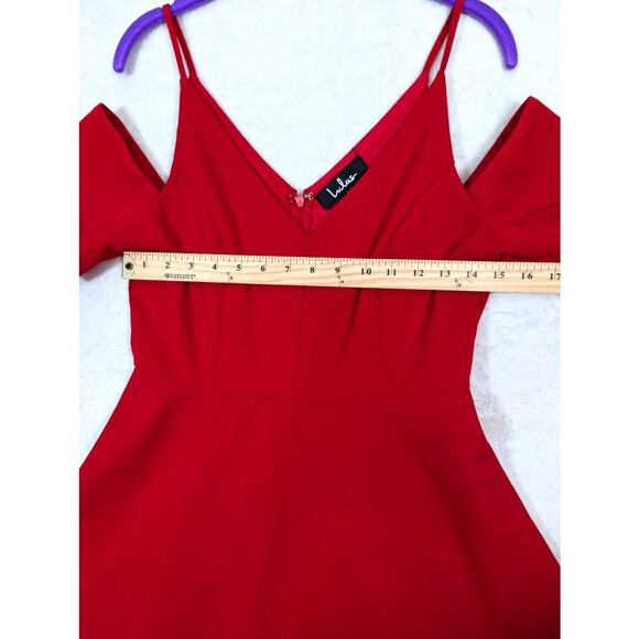 Lulu's Cold Shoulder Red Skater Dress Size Medium - Picture 12 of 14